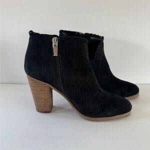 Vince Camuto Black Suede Leather Ankle Booties Size 6.5
